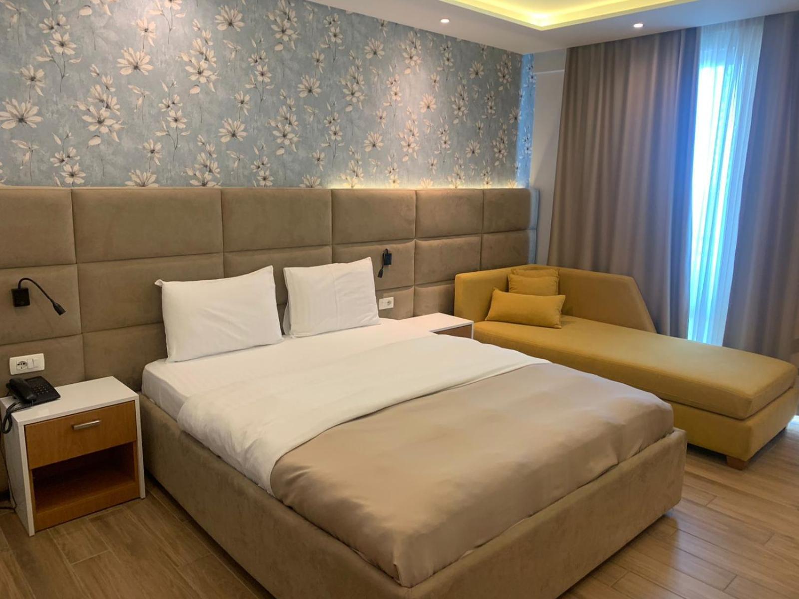 Albanian Star Hotel Kryemëdhej Dış mekan fotoğraf