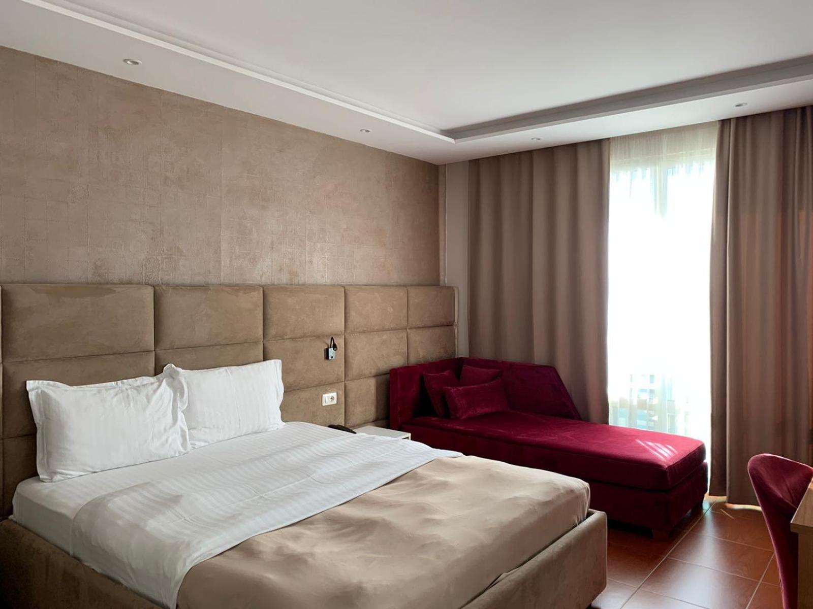 Albanian Star Hotel Kryemëdhej Dış mekan fotoğraf